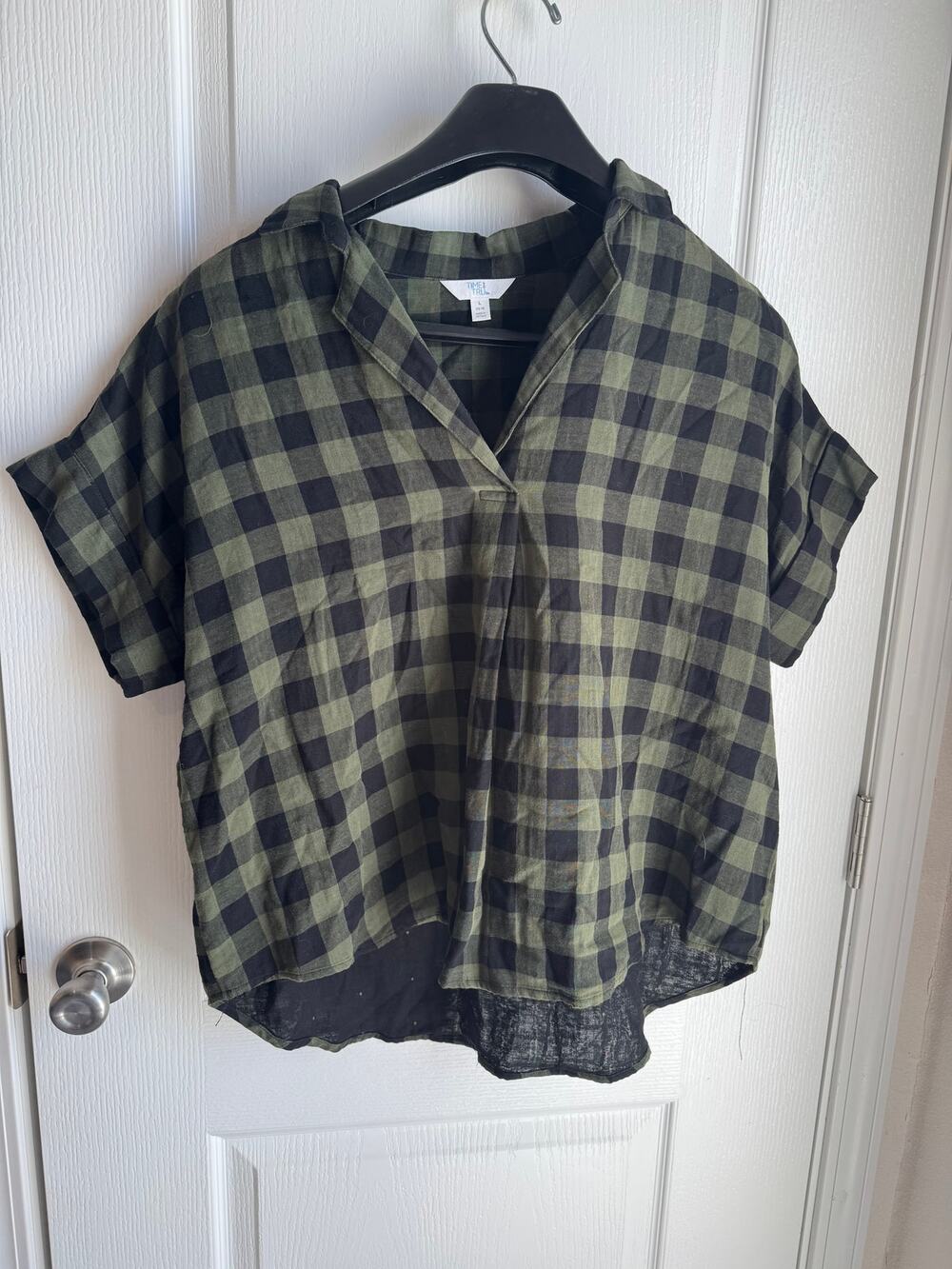 Blouse W Sz L 12/14 Time and Tru Short Sleeve Green Black Buffalo Plaid Preowned